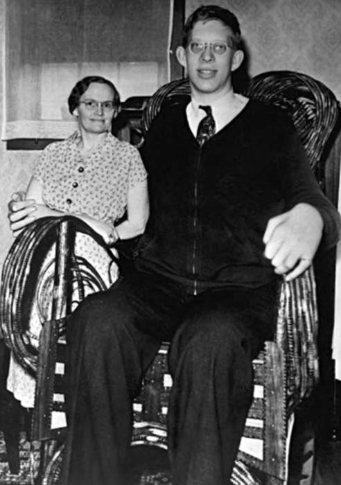 Найвища людина у світовій історії: Роберт Першинг Уодлоу