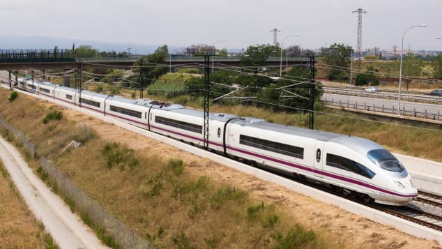 AVE S-103 - найшвидший поїзд в Іспанії