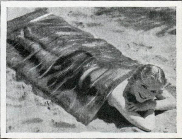 Поліетиленове покривало для дозованої засмаги (1932)